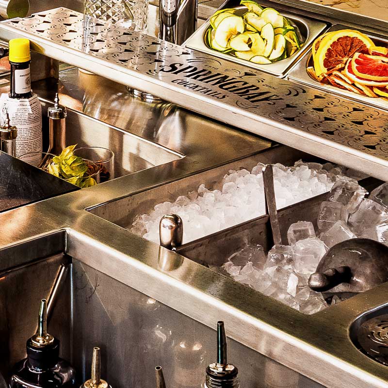 The station built into the bar, ice well and garnishes ready for the night
