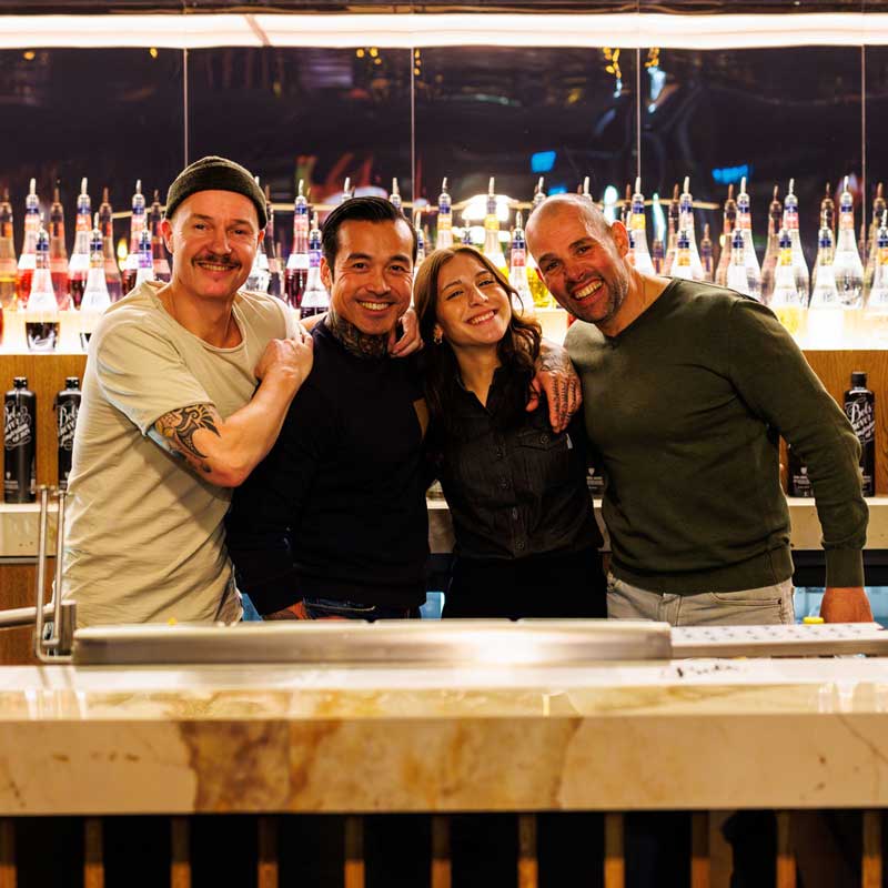 Springbay bartenders at work photo 1
